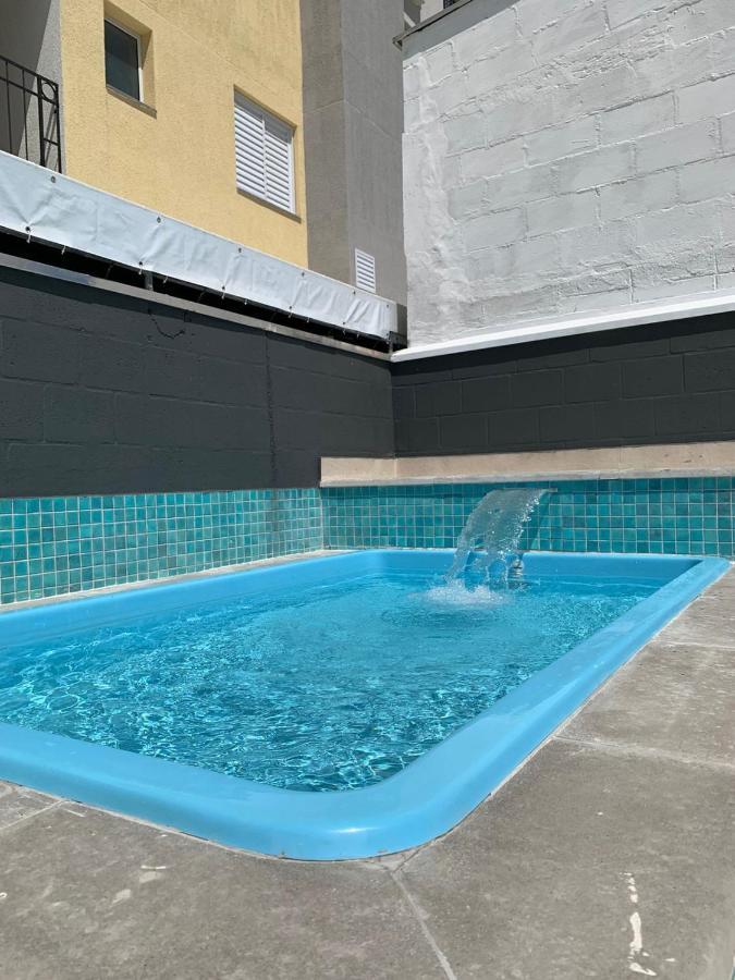 Apto Centro Ubatuba com Varanda Gourmet, Suíte e Piscina Exterior foto